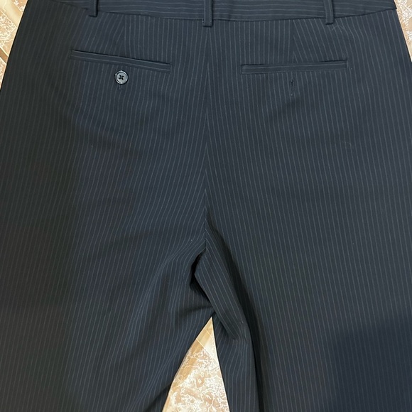 Liz Claiborne Black Classic Trousers - Picture 8 of 8